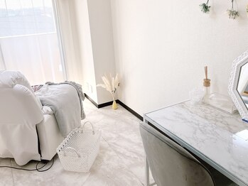 プライベートサロン エクラ(privatesalon eclat)/2席のみの小さなサロン