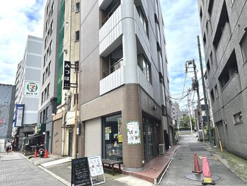 イース整体院(Ease整体院)/Ease整体院のあるビルです