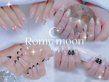ロミィ ムーン ネイル(Romy moon nail)