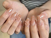 ネオリーブ ウリ(Neolive uri)/チークネイル