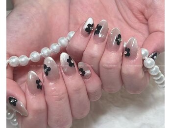 マグロ ネイルサロン/