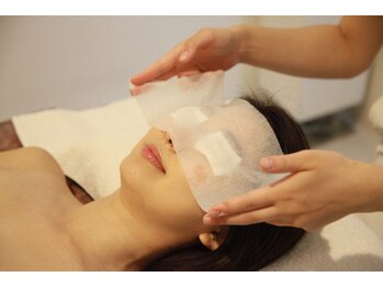 サロンドフララ 表参道店(Salon de Fulala)/幹細胞/美白/ニキビケア