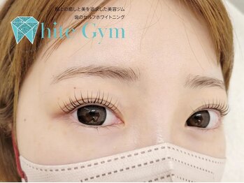 ホワイトジム(White Gym)/　パリジェンヌラッシュリフト