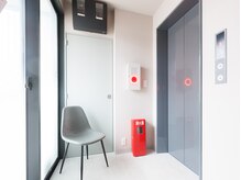 ボディラボ(BODYLABO)/お掛けになってお待ちください