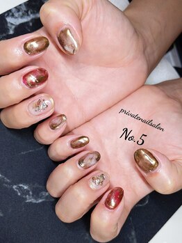 ナンバーファイブ(N°5)/ニュアンスネイル☆