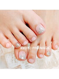 ヌーディなフットネイル