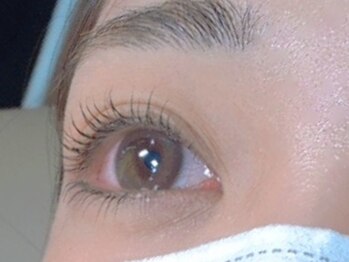 ユニ ラッシュ(Uni.Lash)の写真/【夜まで営業&当日予約◎】仕事帰りや買い物の合間に！まつげパーマ/パリジェンヌ/アイブロウ/眉毛パーマ