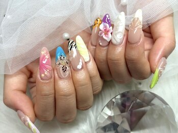 リリー(Liliy)/トロピカルネイル