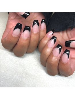 ネイルクイーン(Nail Queen)/ブラックフレンチ♪¥6600
