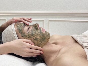 ルビー 新宿(Ruby)の写真/【500万本の針状の成分のハーブピーリング♪】こだわりの美肌成分◎毛穴の開き・しみ・シワ・ニキビケアに