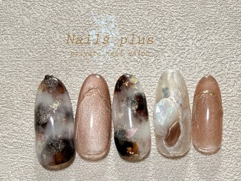 ネイルズプラス(nails plus)/白鼈甲デザイン