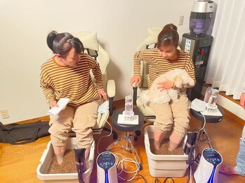 帷子 アールエムアンドディー 西八王子店(KATABIRA.R.M&D)/ペアで鉱石足湯。