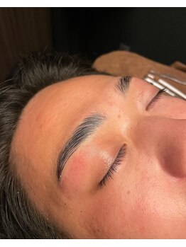 メンテ(MENTE)/骨格に合わせた自然な眉