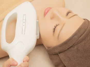 ジル(JilL)の写真/【ツルツル素肌へ☆】レディース顔脱毛¥5000→¥3980!最新マシンを使用した痛みの少ない脱毛◆