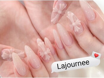 ラジュルネ(nail&eyelash La journee)の写真/美フォルムにこだわり◎手元がより美しく見えるデザインに【長さ出し10本×3Dおクロム2本】8800円