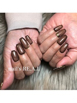 ネイルズリアル(nail's REAL)/囲みネイル