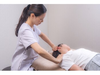 天王寺で肩こりと腰痛にリンパマッサージと骨盤矯正で姿勢改善する女性用整体院/骨盤矯正／姿勢矯正／頭痛矯正