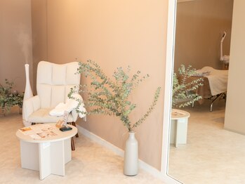 リリー(Rily)の写真/【西尾口駅徒歩6分】プライベート空間でお客様との時間を大事に*リンパ&フェイシャルで癒し&結果出しを実現