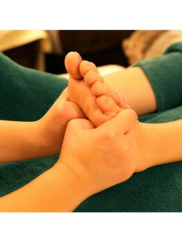 足音の写真/当店自信メニュー《ご新規様・足裏60分￥5000→￥4400》足裏をしっかりほぐし、むくみ・疲労をすっきり解消！