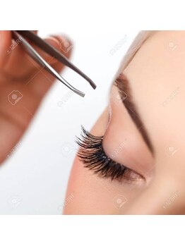 スリエイト(888)の写真/《つけ放題メニューでご希望のEye★》お客様のご希望の本数で理想のお目元に♪