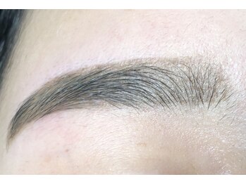 サロンドグリッター 材木町店(salon de glitter)/アイブロウワックス脱毛＆パーマ