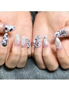 ダイアモンドネイルスタジオ 新宿店(Diamond Nail Studio)/スカルプゴジャンスデザイン