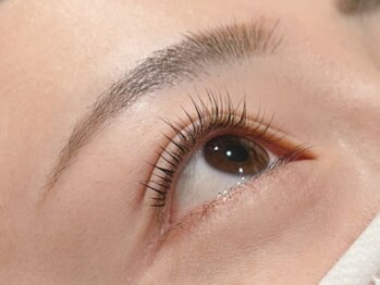 ループス 目黒店(Loops)の写真/目元まわりは『Loops目黒店』にお任せ★魅力的なお目元&清潔感漂うアイブロウで一気に垢抜け◎