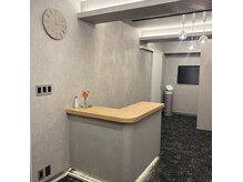 ルミエール(RUMIERE)の雰囲気（受付です。ここから癒しの時間です！ごゆっくりして行って下さい）