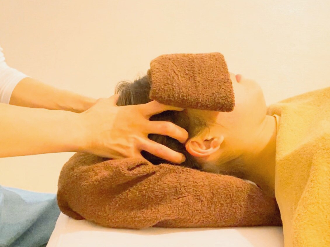 良品◎マッサージ台　LUSSO ⭐︎千葉県エリア　お値下げ相談可能　配達します。 パラディス(Body&Footcare Paradis)｜ホットペッパービューティー