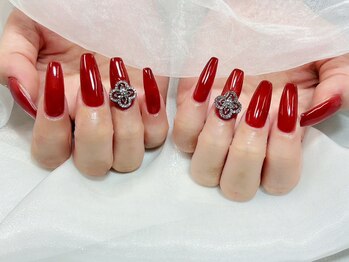 プティ アイビューティ 京橋店(peTiT eyebeauty)/ワンカラー ボルドー