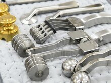 東大宮鍼灸接骨院の雰囲気（施術器具の一部です！鍼灸も行っております！）