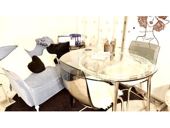 ビューティースタジオ サリー(BEAUTY STUDIO SALLY)/【店内】