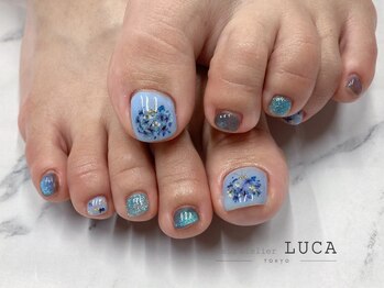 ネイルアトリエルカ(nail atelier LUCA)/M-218 大人可愛い押し花ネイル