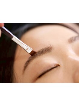 アイブロウメニューがあるサロン