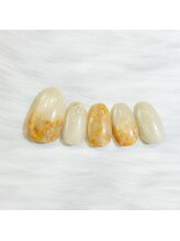 キュント(Qun’t)/水光マグのべっ甲ネイル