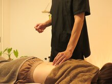 ハリラナの雰囲気(鍼灸は触れて不調が分かる技術。諦めていた症状も改善します。)