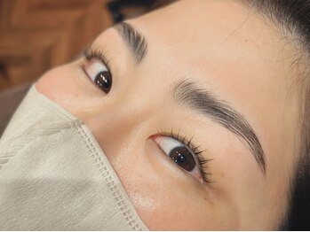 サロン ド スー(Salon de Suu)の写真/大人気ハリウッドブロウリフト《ご新規様限定￥7,000→￥4,900》眉毛を整えて垢抜け感UP♪メンズもOK◎