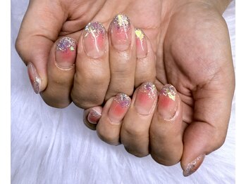 ユーアンドワイ(Yu&Y)/チークネイルキラキラ