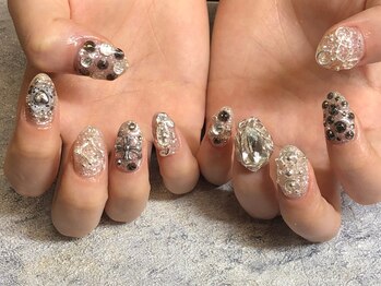 モレリア(morelia)/ゴテゴテネイル