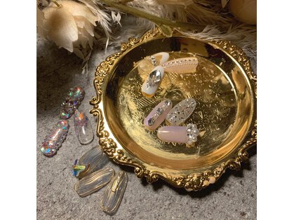 アジュールネイル アンド ビューティー 京橋店(AzurNail & Beauty)の写真