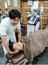 関内伊勢佐木整骨院/ストレートネック