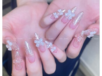 マグロ ネイルサロン/