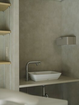 エルメ(ELUME)の写真/仕上がりの美しさ＆モチの良さ◎2回目以降も通いやすい価格であなただけの大人可愛いネイルが楽しめる♪