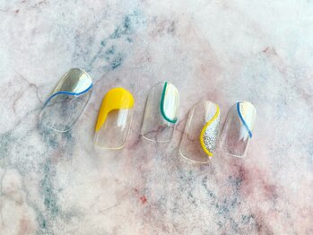 ミーム(meme)/しずくニュアンスラインネイル