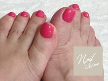 ネイルセッション(nail session)/ビビットピンクのフット