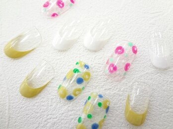 ネイルサロン クイール 小山店(NAIL SALON QUILL)/ドットアート×フレンチ