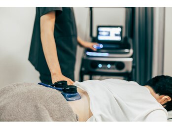 代官山アサ接骨院 鍼灸院(代官山 Asa 接骨院 鍼灸院)/神経や細胞修復に電気療法×整体