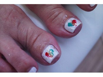 プチリリィ(Petit Lily)/フットもクリスマスカラーで