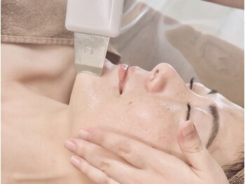 アリス 心斎橋店(alice)の写真/【毛穴つまり、たるみ毛穴にも◎¥7700→¥2980】どんな年齢層にも対応!!