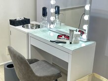 【歯科提携】ホワイトニング Tsuru　横浜 石川町店の雰囲気（ドレッサー完備【石川町ホワイトニング】）